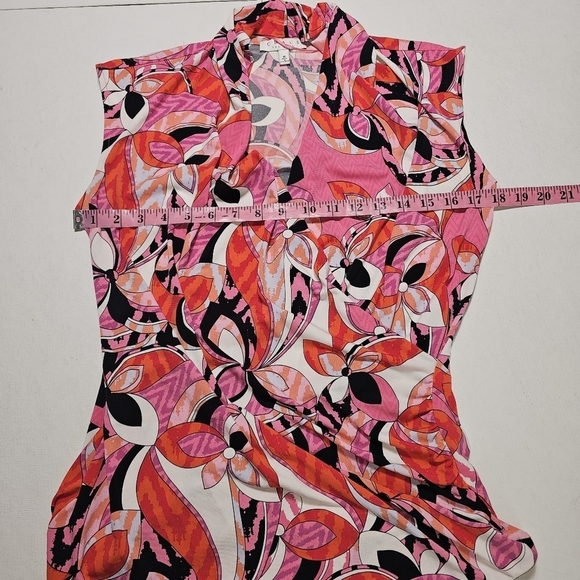 Chaus new york size medium sleeveless top. Pinks and orange. - Picture 3 of 5